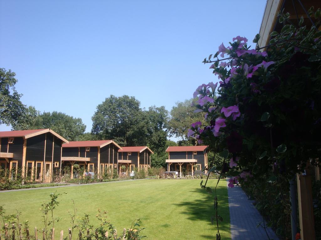 De Eikensingel Hotel Uddel ภายนอก รูปภาพ