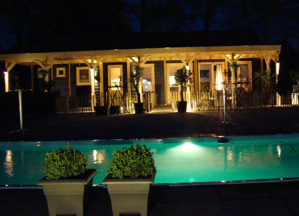 De Eikensingel Hotel Uddel ภายนอก รูปภาพ