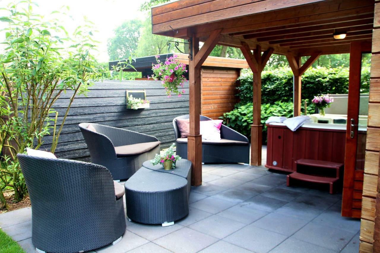 De Eikensingel Hotel Uddel ภายนอก รูปภาพ